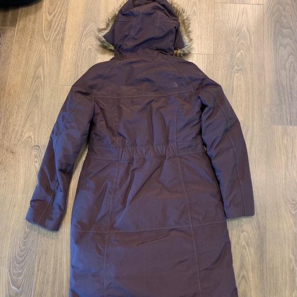 North Face Arctic Parka - Picture 4 of 6